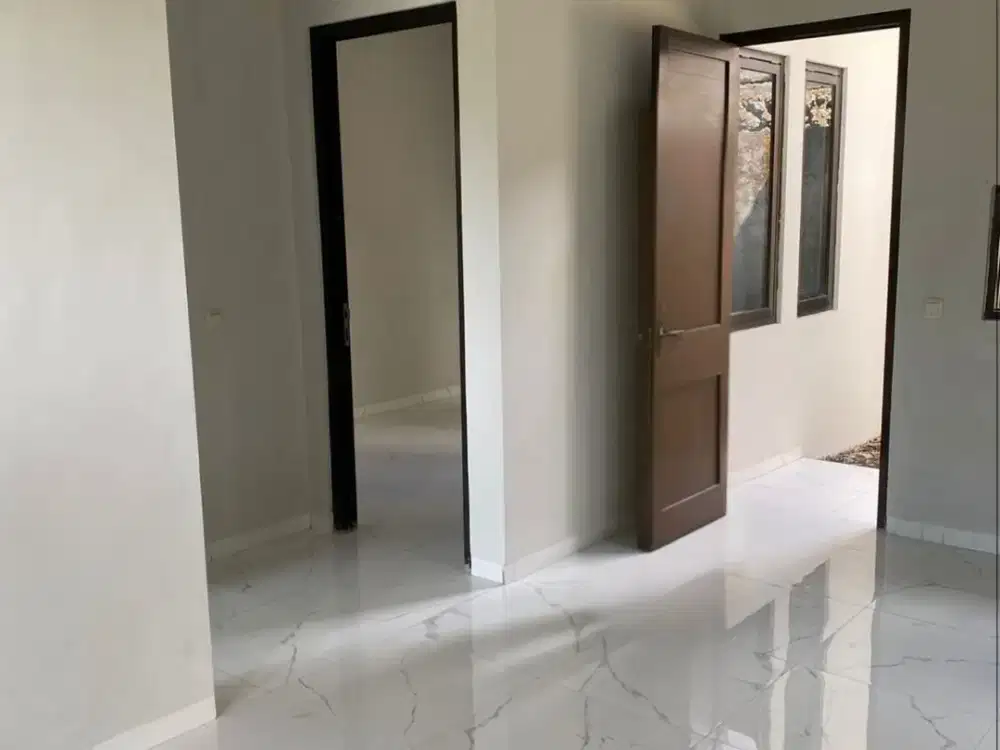 AUD.A039 Rumah Villa dekat Pantai Nyaman untuk Keluarga