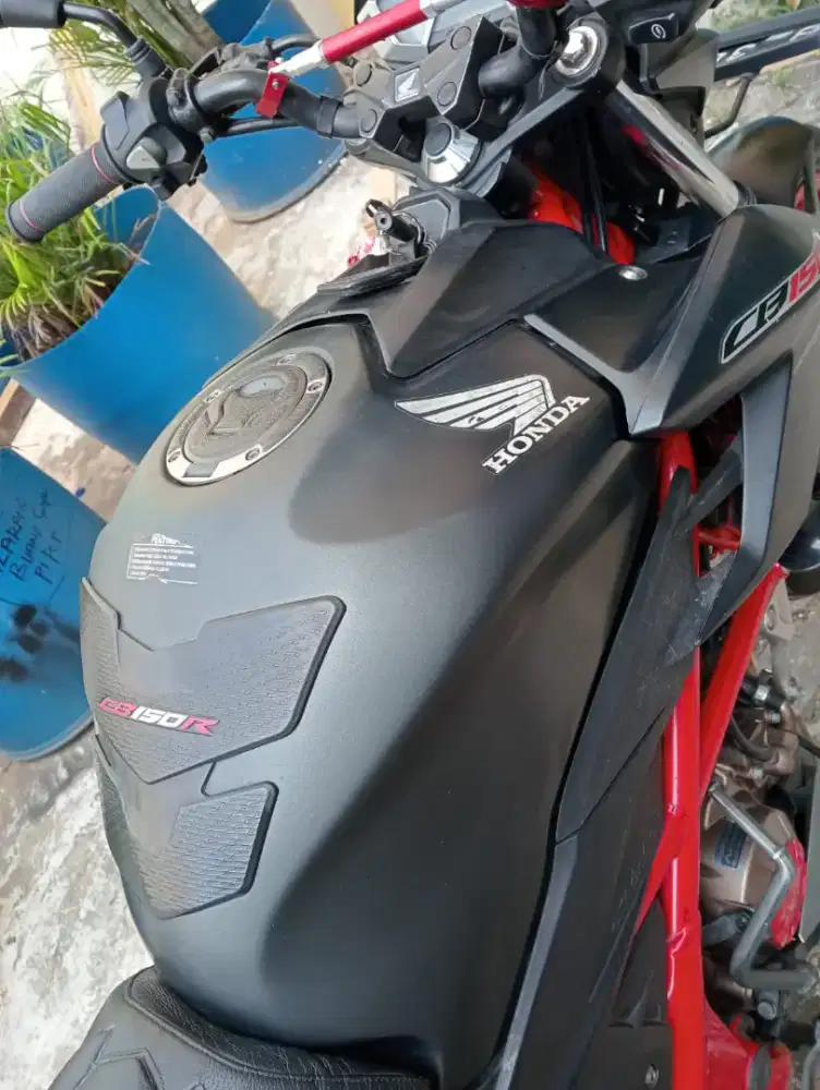 Dijual Cash Honda CB 150 R Tahun 2017