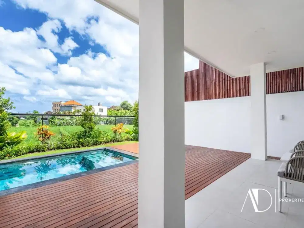 LEASEHOLD | MODERN TOWNHOUSE WITH PRIVATE POOL IN CANGGU - Thumbnail 2