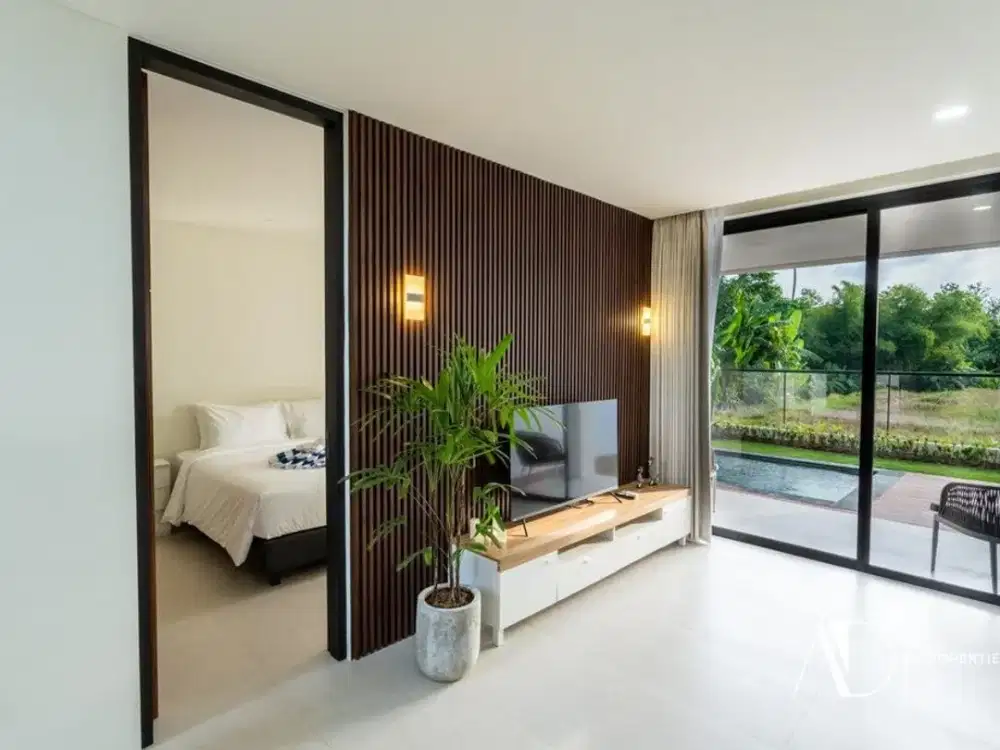 LEASEHOLD | MODERN TOWNHOUSE WITH PRIVATE POOL IN CANGGU - Thumbnail 3