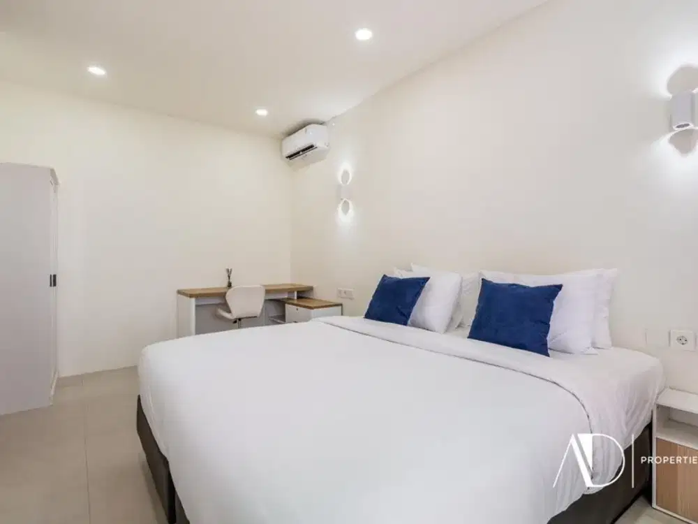 LEASEHOLD | MODERN TOWNHOUSE WITH PRIVATE POOL IN CANGGU - Thumbnail 7