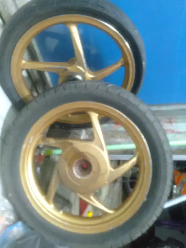 Velg motor beat karbo
