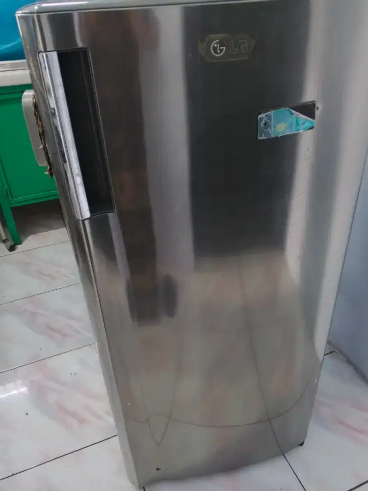 KULKAS LG 1 PINTU