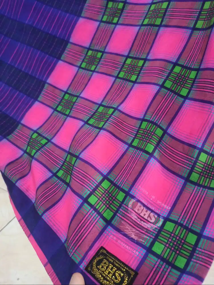 Sarung BHS Pink Sutera 140/2 Spunsilk