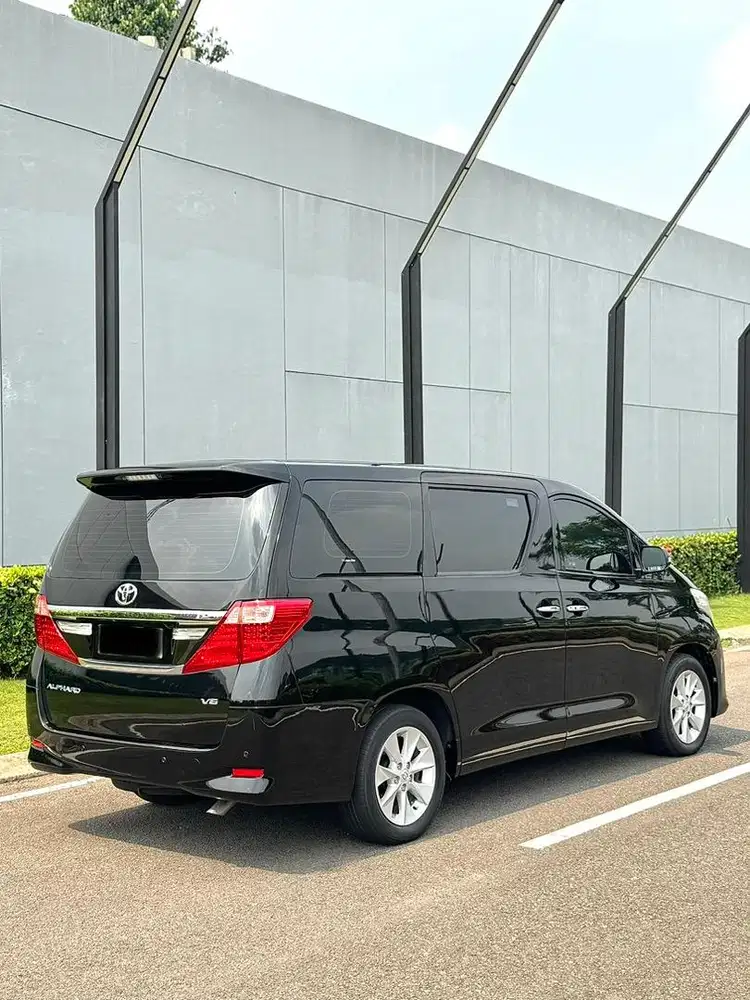 BERKUALITAS! RARE ITEM! Toyota Alphard Q Type Tertingi A/T 2012