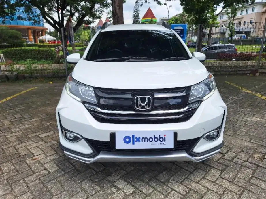 DP MURAH Honda BR-V 1.5 Prestige Bensin-AT 2021 Putih CUBID