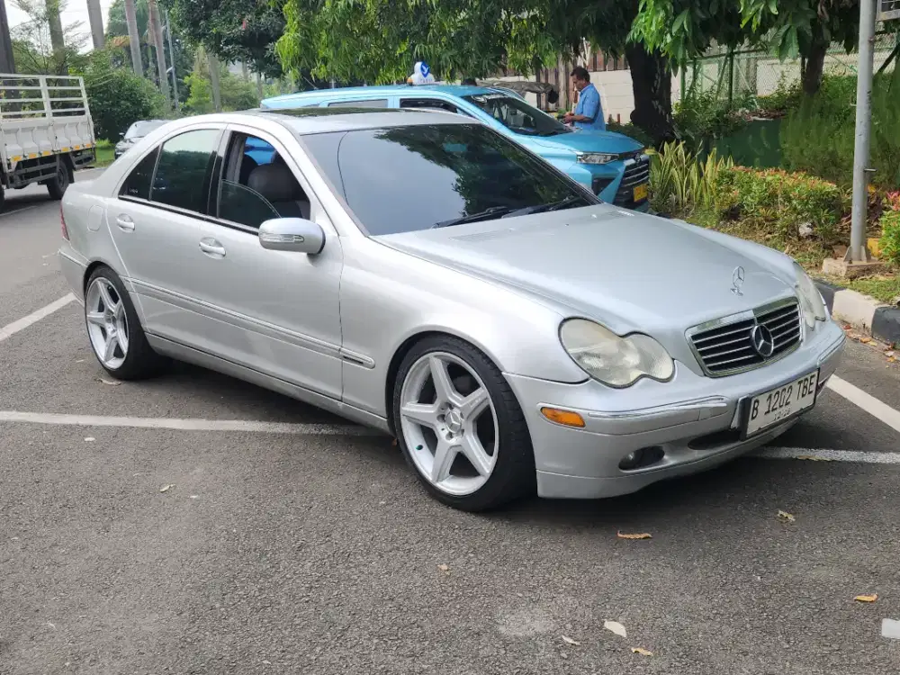 Mercedes-Benz c240 sun rof 2002