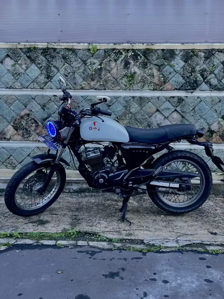 Honda Megapro New 2011custom japstyle ganteng