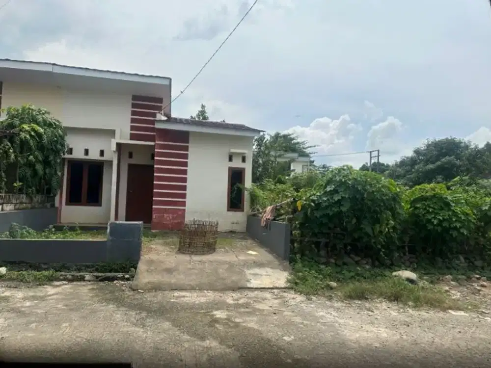 Dijual Rumah Makassar sekitar Jalan Perintis Kemerdekaan, Jl Paccerakkang