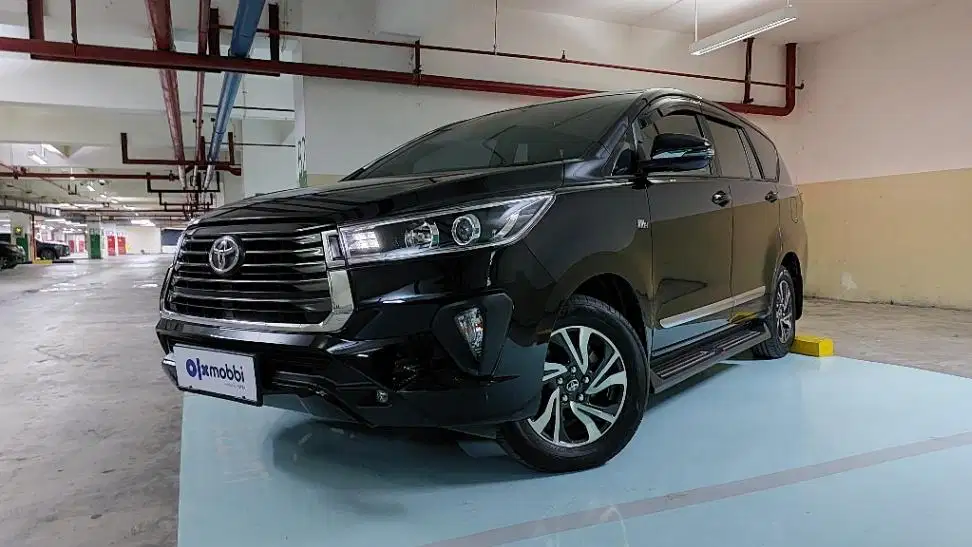 DP MURAH Toyota Kijang Innova 2.0 V Luxury Bensin-AT 2021  CSMPB