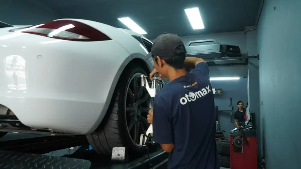 LOWONGAN KERJA TEKNISI SPOORING & BALANCING MOBIL