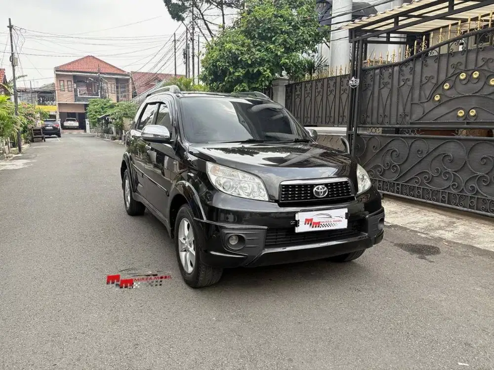 Toyota Rush S 1.5 AT 2014 Hitam