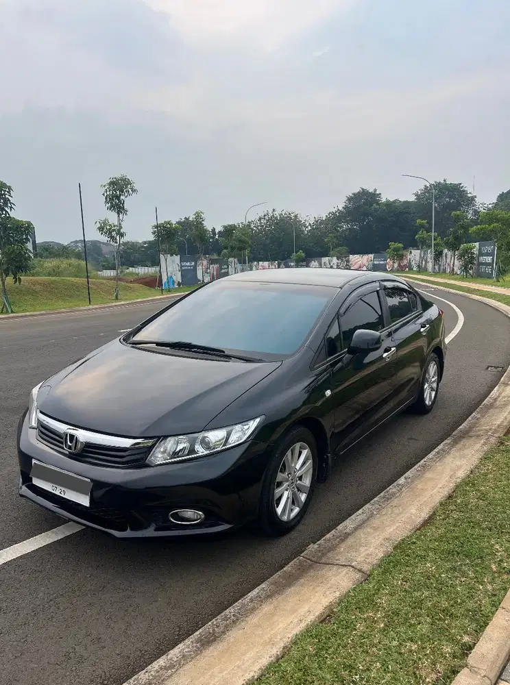Honda Civic FB 1.8 Th 2014 Bensin
