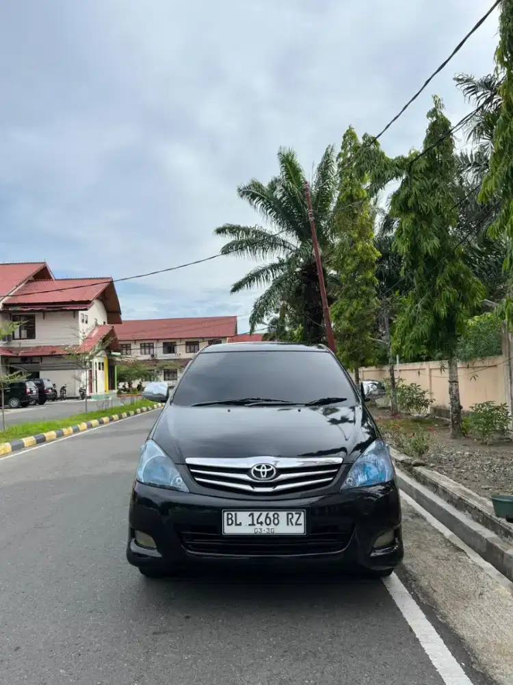 Di jual Innova at 2010