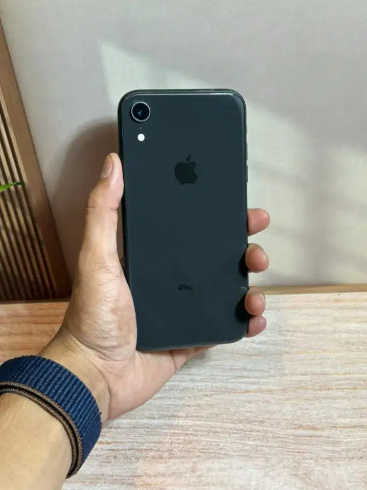 Iphone xr black