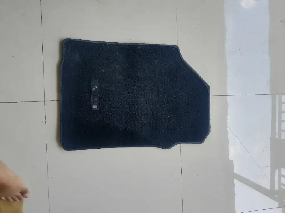 Karpet calya sebelah samping supir original copotan langsung