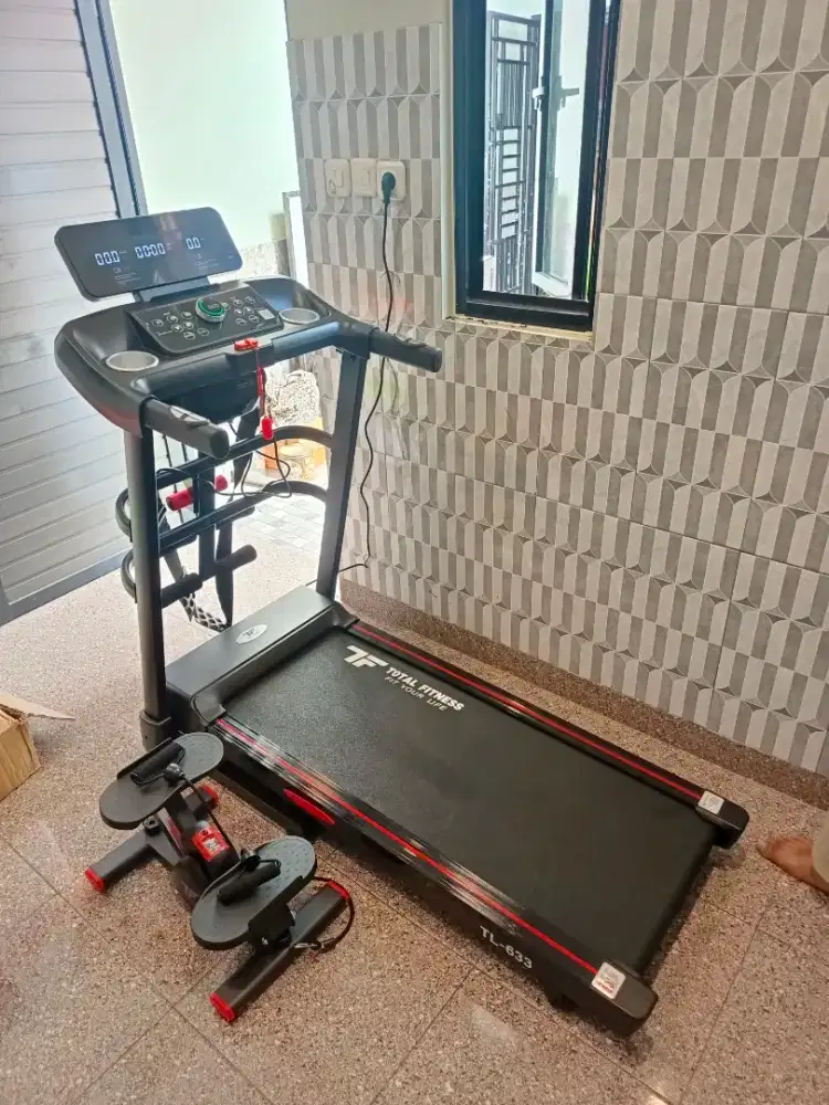 Ready Treadmill elektrik multi fungsi