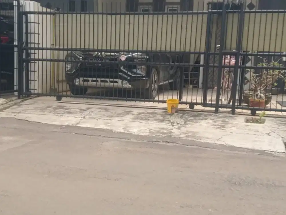 Dijual rumah di perumahan Taman modern cakung,Jakarta timur