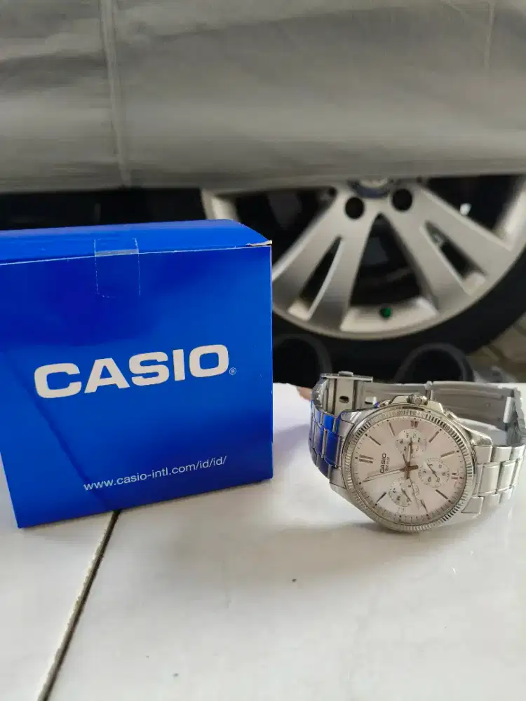 Jam casio original