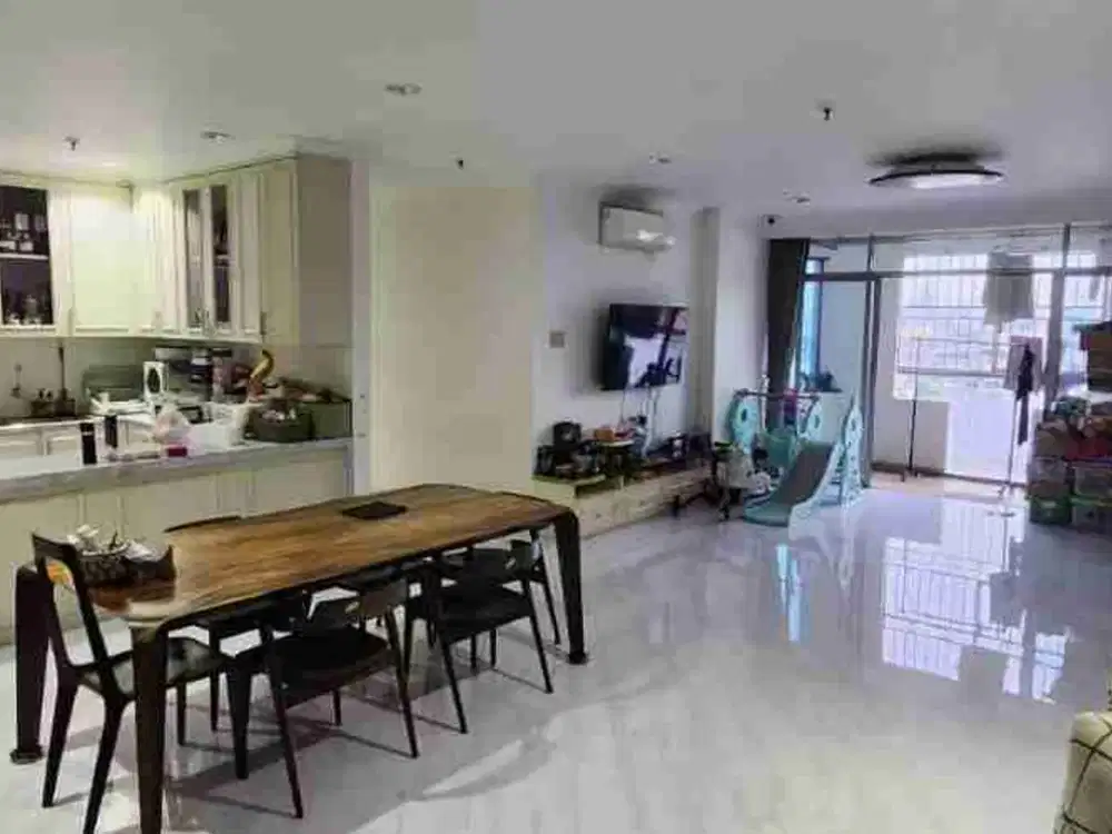Disewakan segera Apartemen Full furnished Siap Pakai di Mangga Dua Court Jakarta Pusat