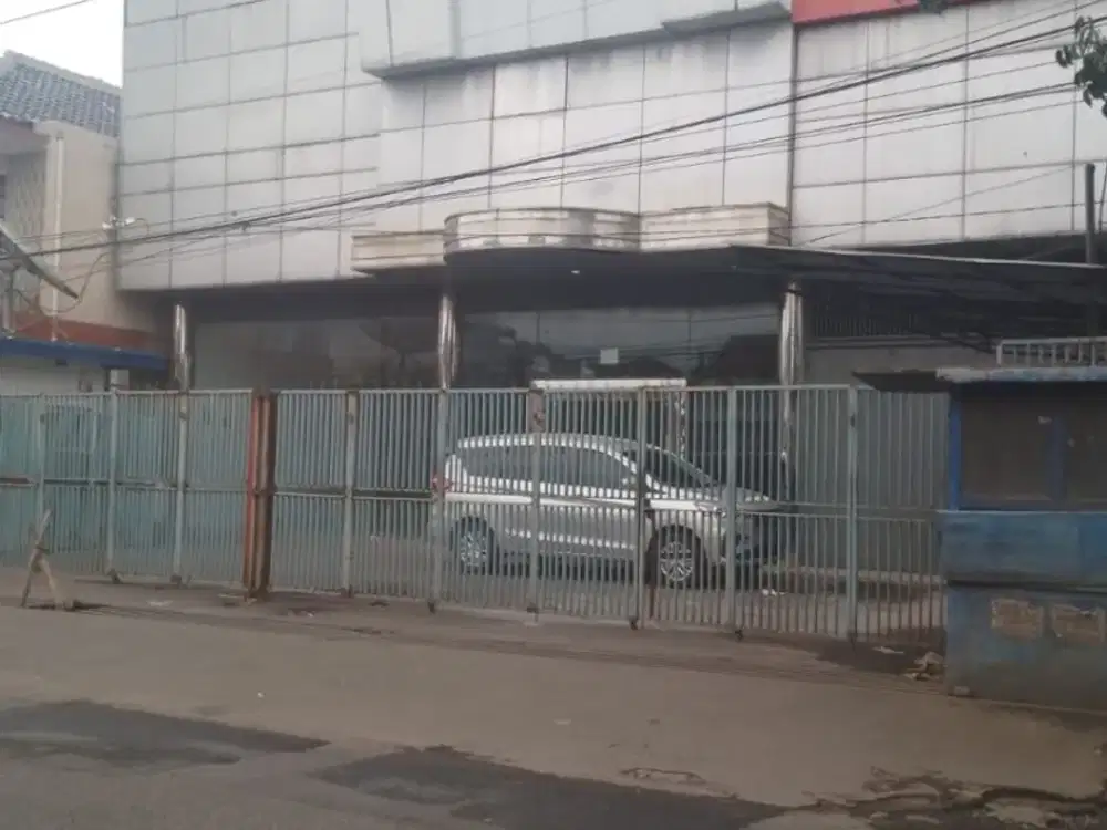 Dijual Ex Bengkel Resmi Motor Lokasi Mainroad di Jalan Raya Laswi Ciparay Bandung