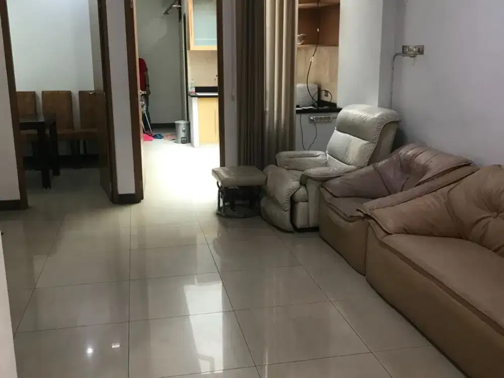 Dijual Rumah 2 Lantai di Taman Palem Lestari.