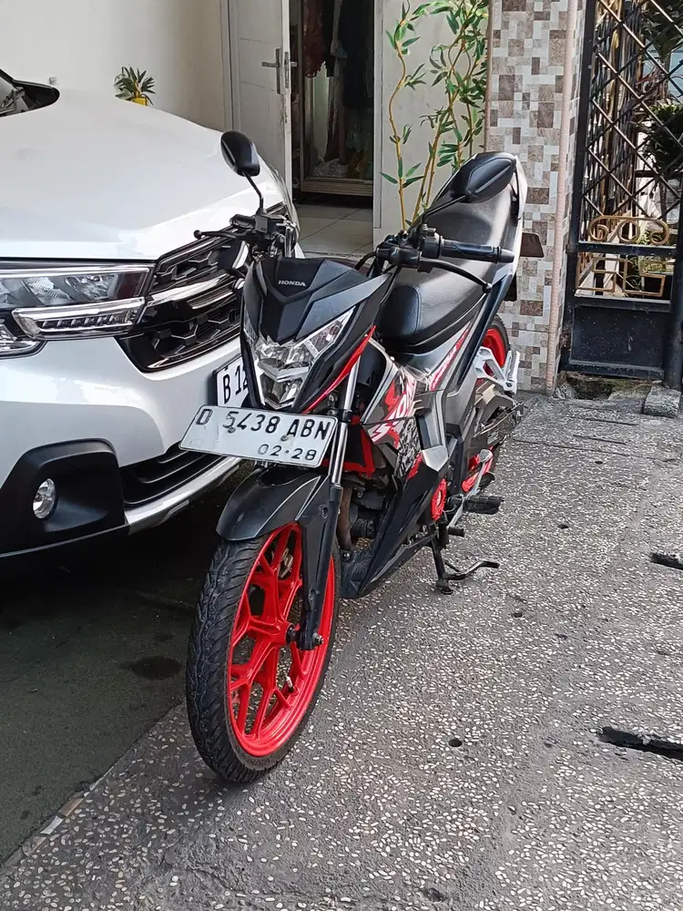 Sonic tahun 2018 km 19rb/tt boleh gan cash lebih bagus