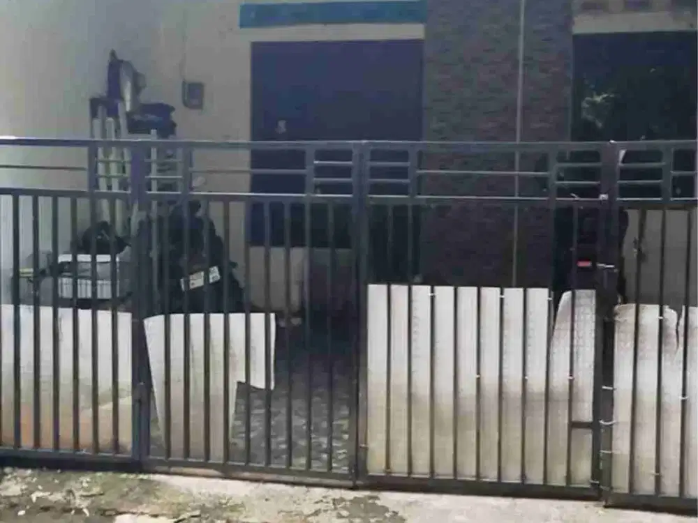 Jual rumah di perum Anyelir 3, Kalimulya Depok