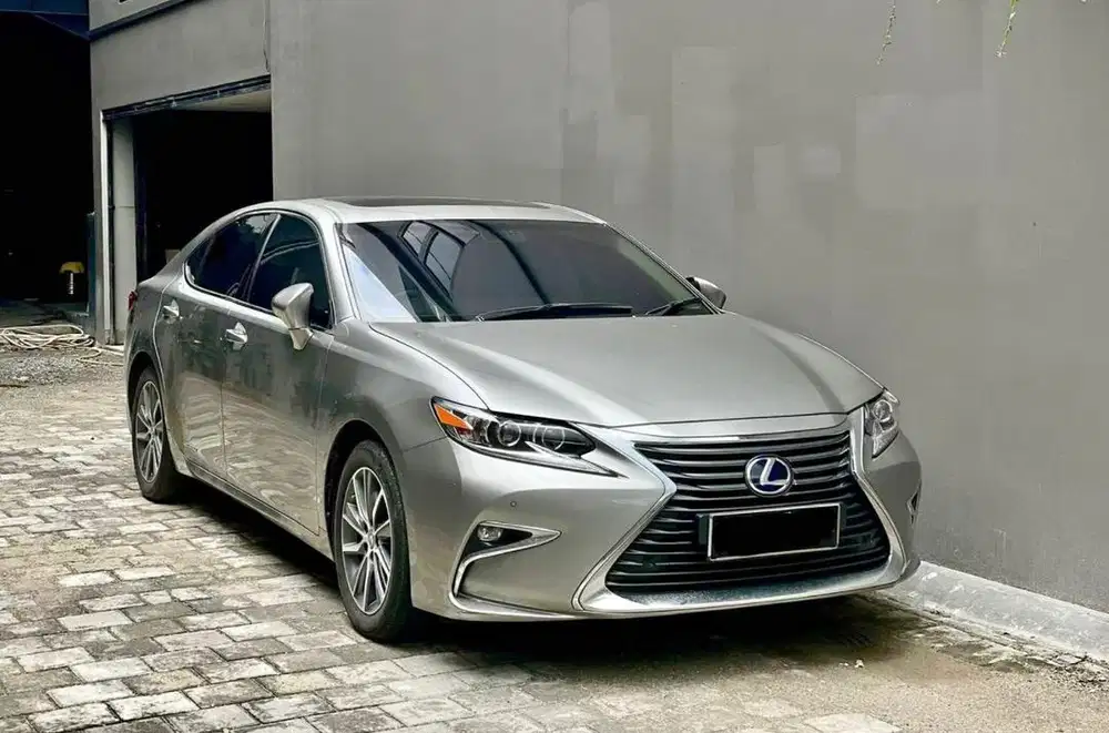 Lexus ES300h 2016 Hybrid