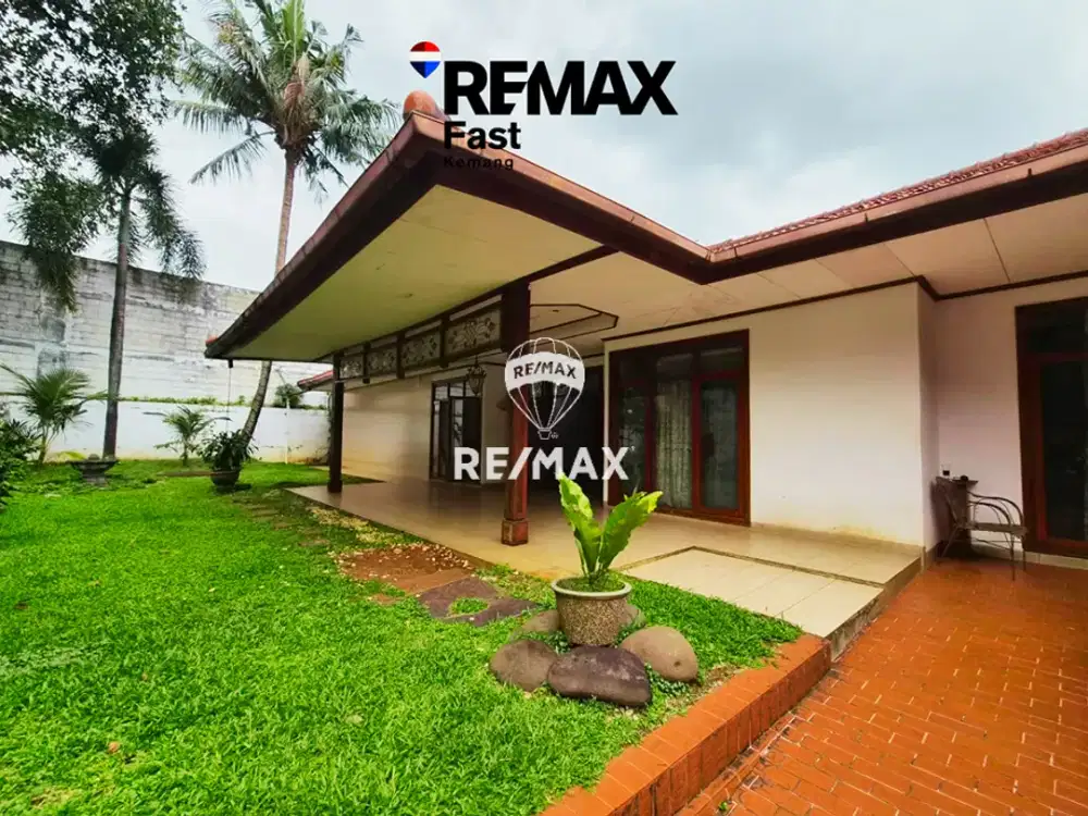 DIJUAL! SUPER RARE OPPORTUNITY! Rumah Mewah di Kemang Dalam - Jakarta Selatan (Area Eksklusif)