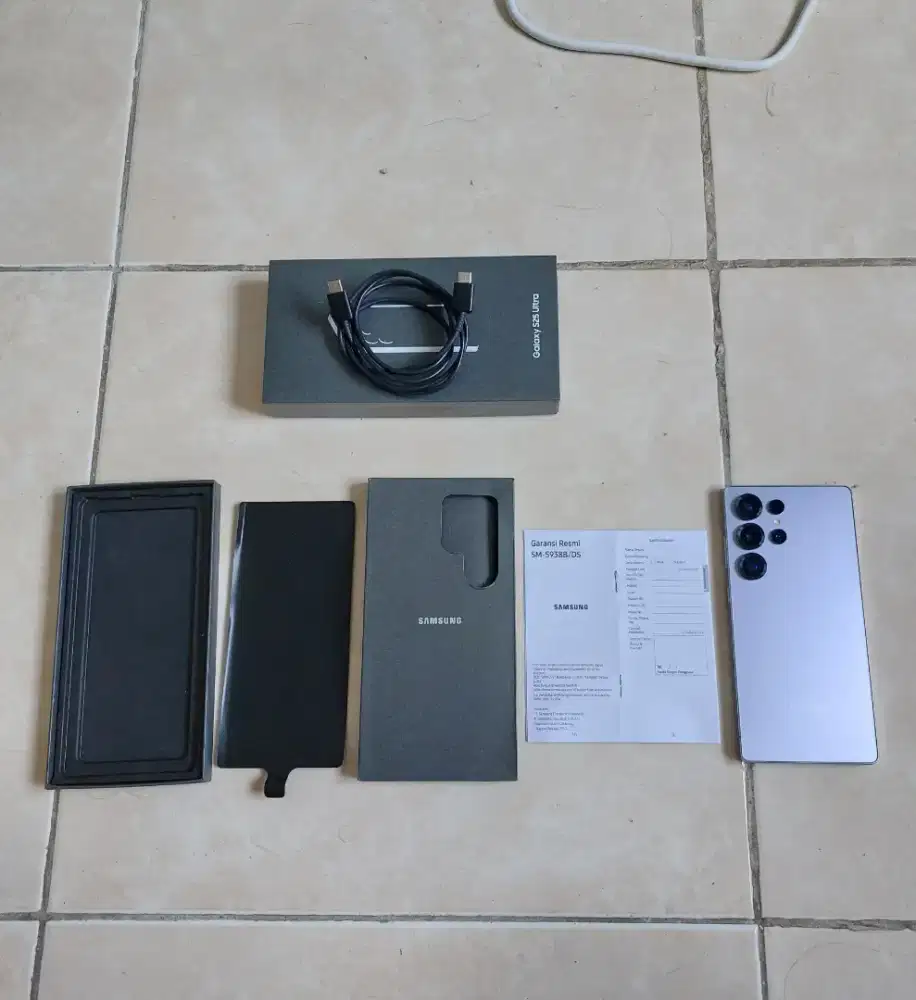 Samsung Galaxy S25 Ultra 12/512GB Garansi Resmi SEIN On 2027 Mulusss