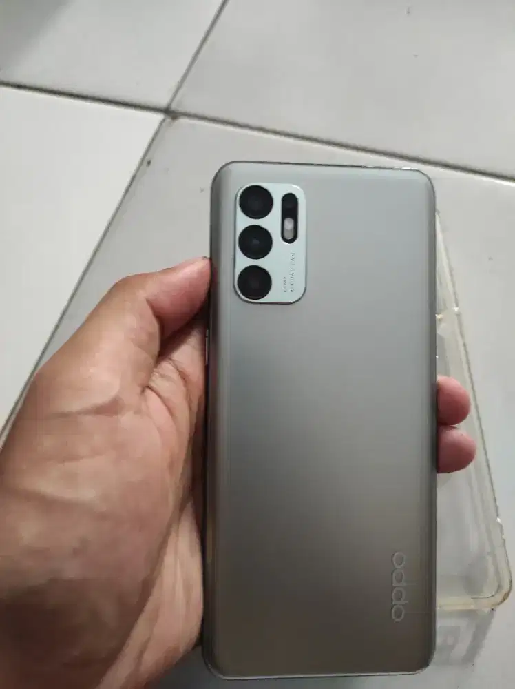 Oppo Reno 6 8/128gb
