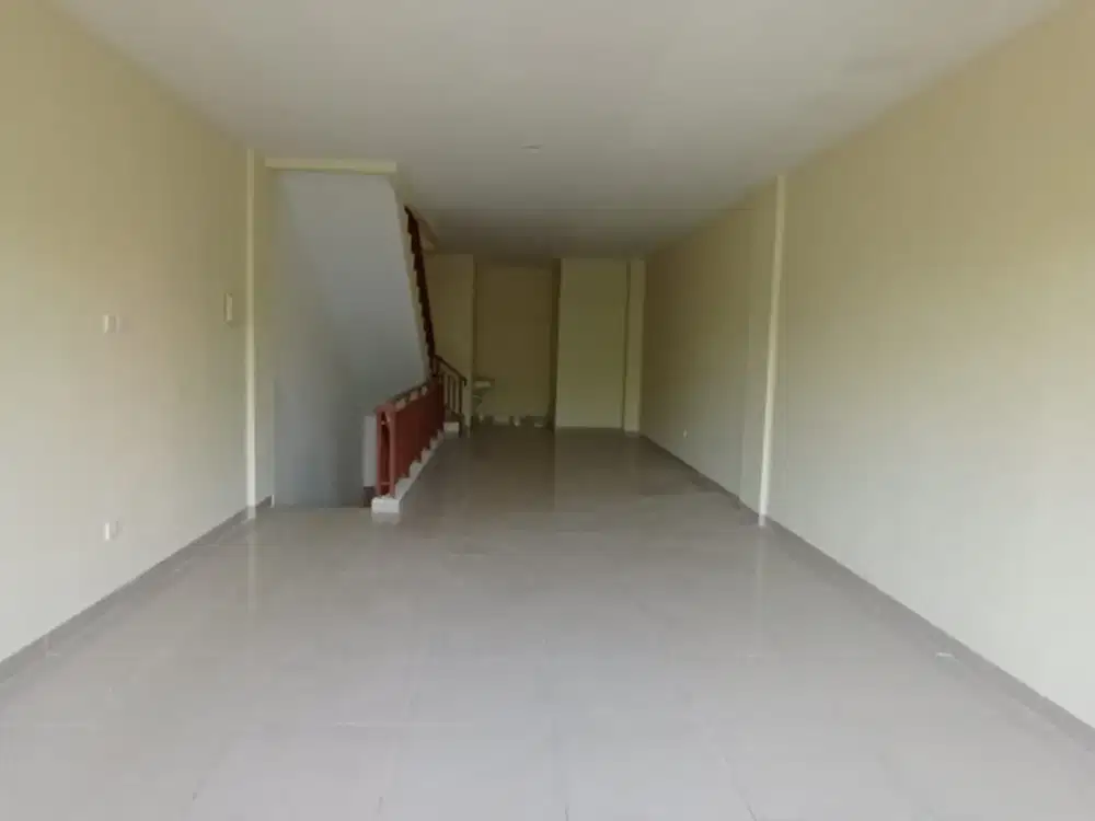 Disewakan Cepat Ruko Mutiara Taman Palem Cengkareng