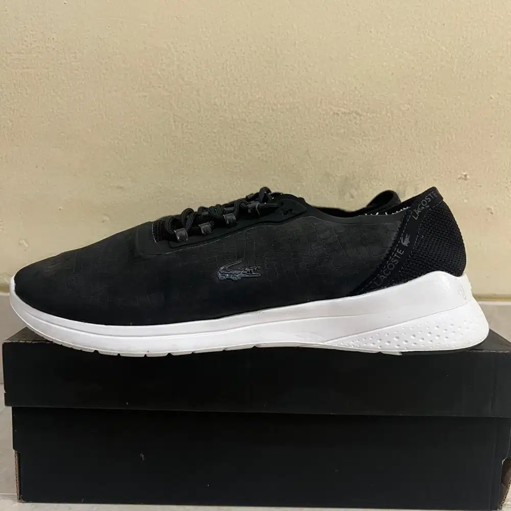 Sepatu Lacoste Size 42