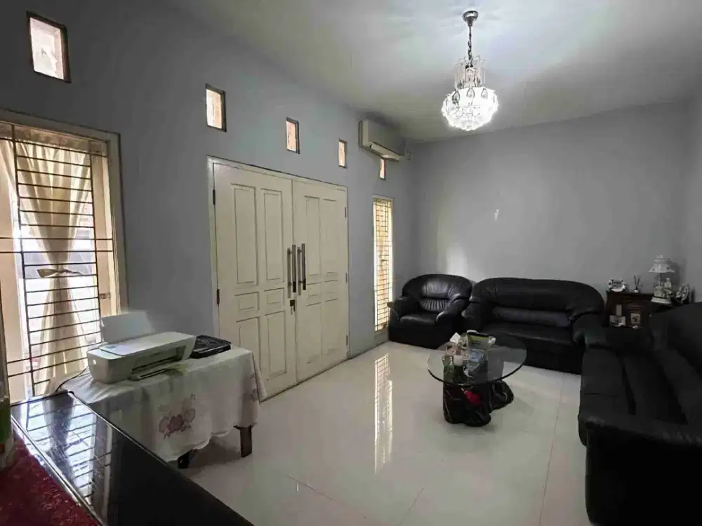 Dijual Rumah Di Tebet,Jln Lebar