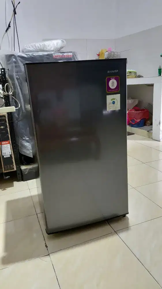 Kulkas.sharap.1pintu  type terbaru