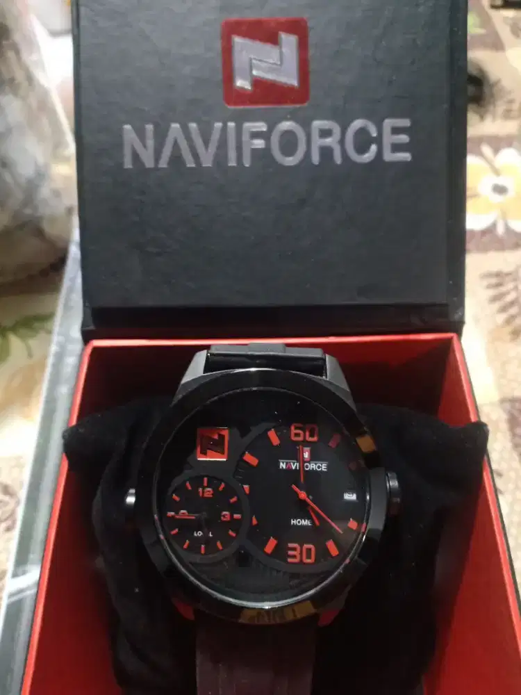 jual jam tangan merk Naviforce mulus pisan no baret komplit