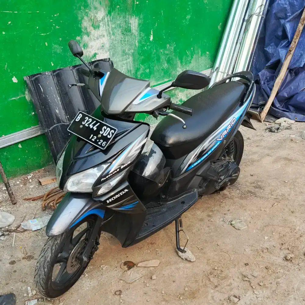Dijual: Honda Vario 2011 Karbu – Kondisi Terawat