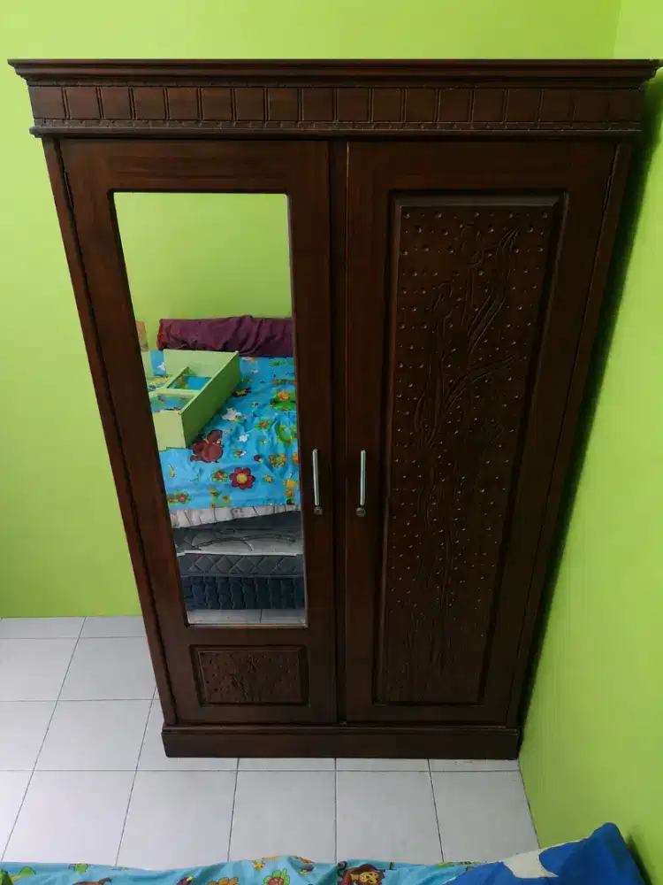 Dijual lemari full jati