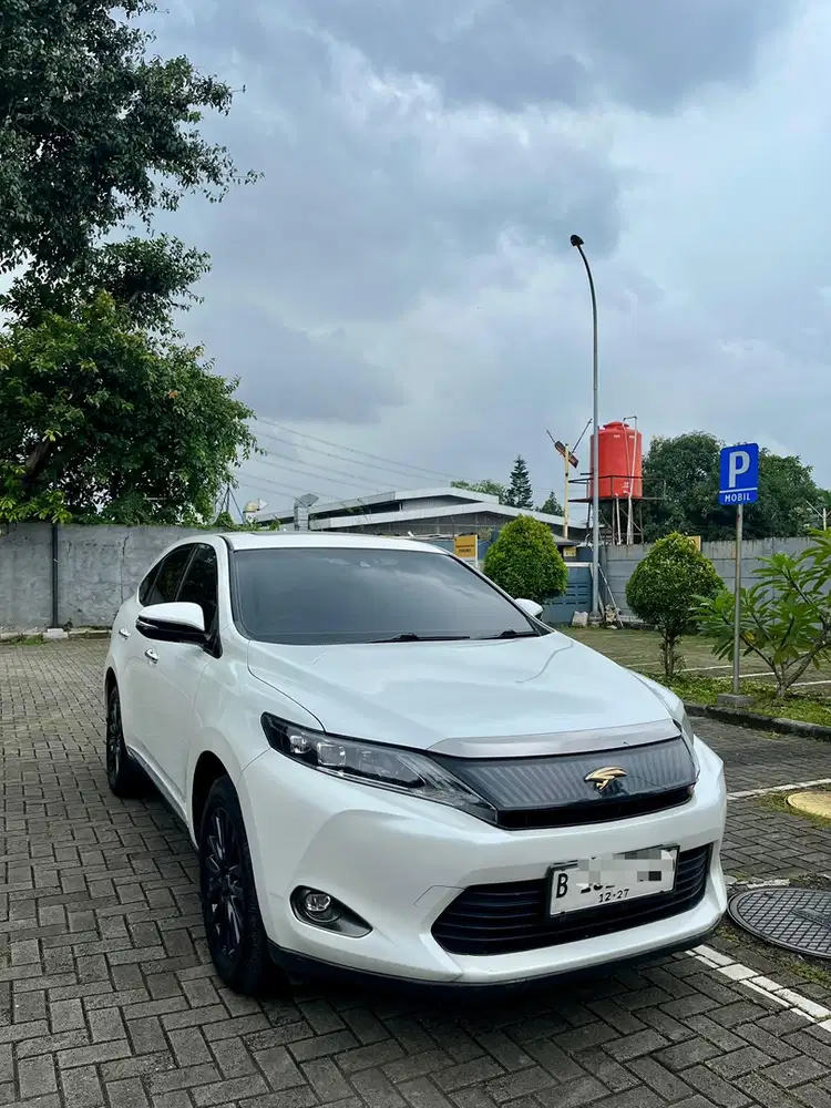 Toyota Harrier 2015 Bensin