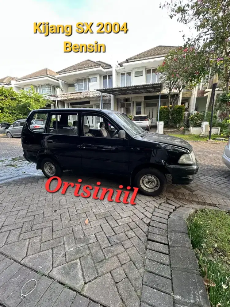 Toyota Kijang SX  2004 Bensin