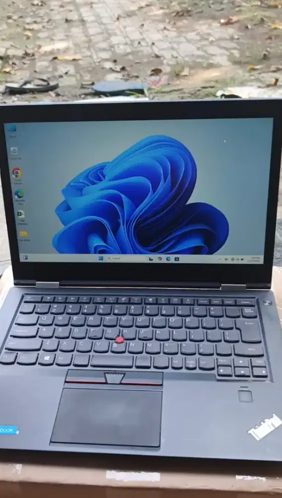 Jual Cepat !! Laptop Lenovo ThinkPad X1 Carbon i5 Gen 6