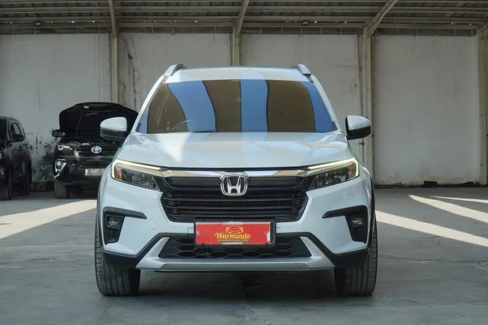 Honda BRV Prestige CVT tahun 2022 Putih BR-V Matic AT Non Sensing