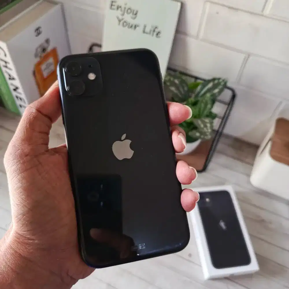 iPhone 11 iBox 128 GB Hitam Fullset Muluss