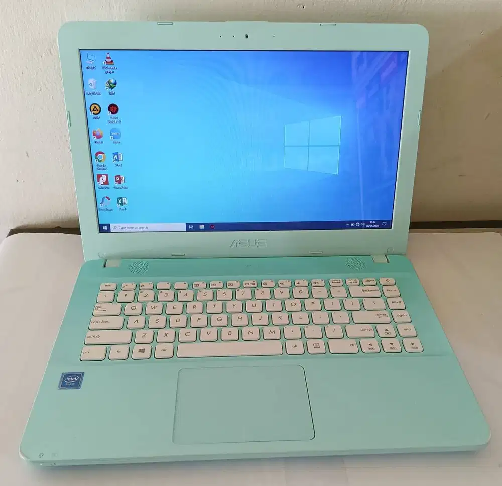 SUS X441N INTEL CELERON N3350 4GB 128SSD+500HDD