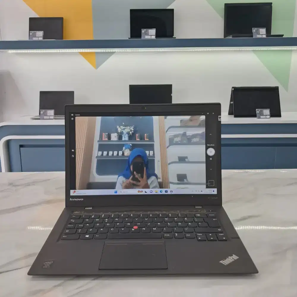 Laptop HP H63 Core i5Gen 10 RAM 8GB SSD Cepat Desain Elegan dan Ringan