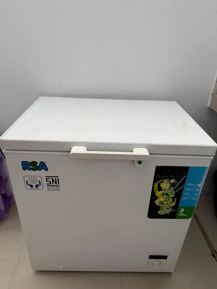 DIJUAL freezer box RSA CF-210