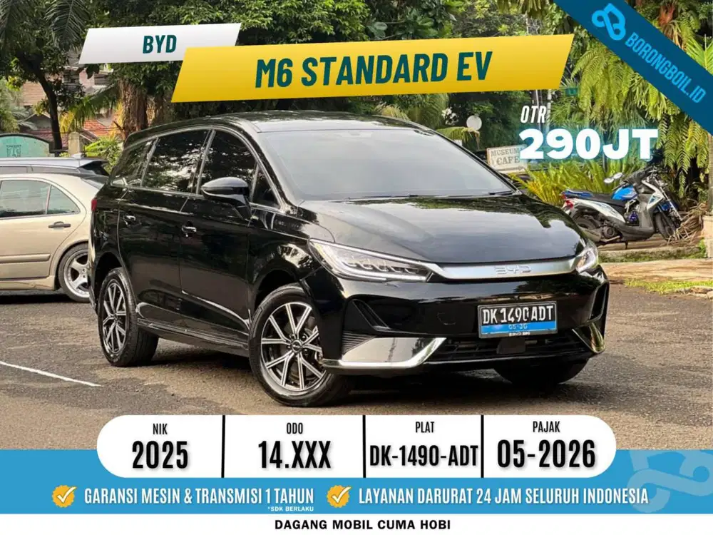 BYD M6 Standard 2025 Hitam