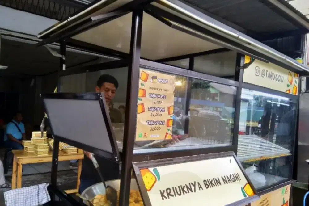Grobak ex tahu goo