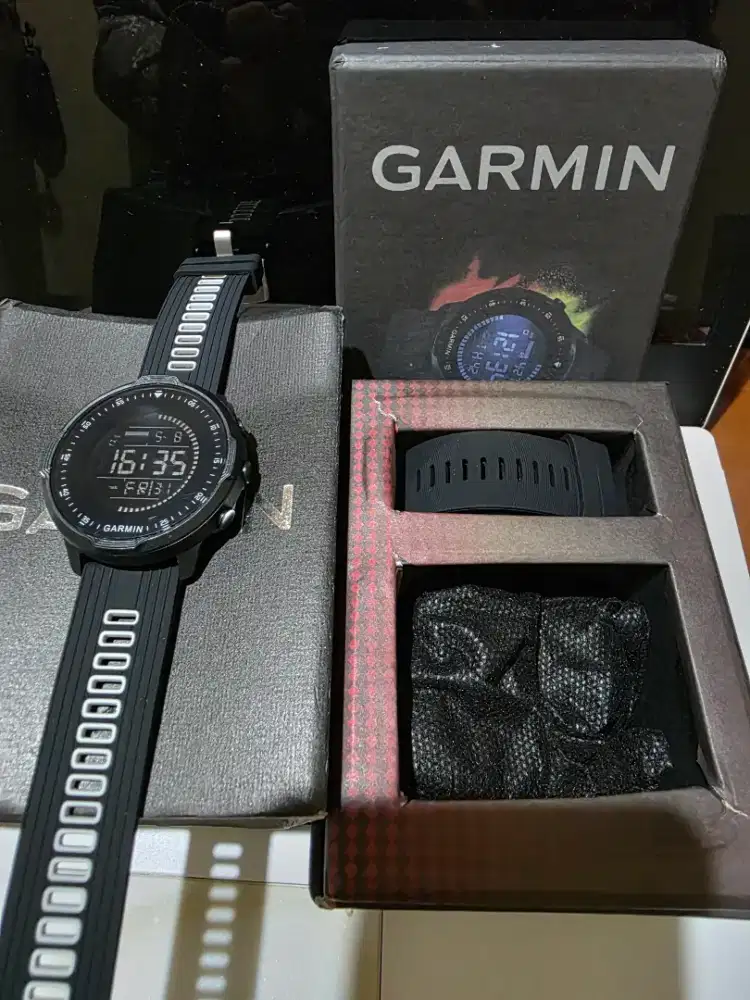 JAM TANGAN GARMIN RUNNING TALI RUBBER